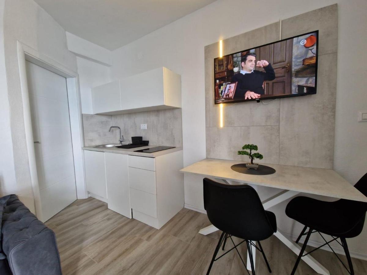 Elegance Dream Apartment เนอุม ภายนอก รูปภาพ