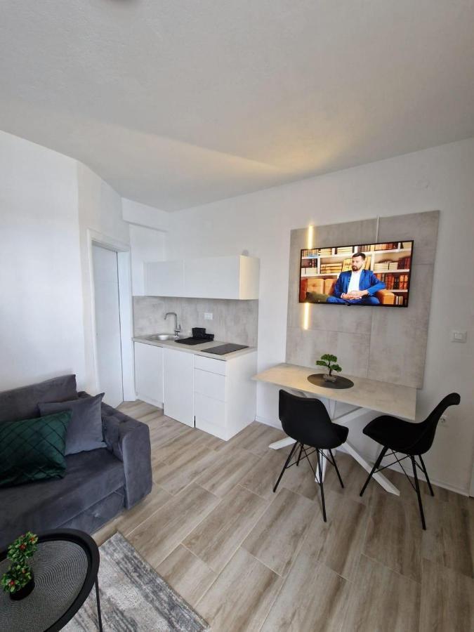 Elegance Dream Apartment เนอุม ภายนอก รูปภาพ